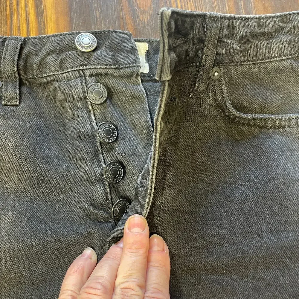 Free People We The Free Blk Denim Distressed Button Fly Mini Skirt size 25